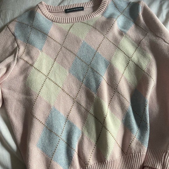 Brandy Melville Pink Argyle sweater - Picture 4 of 4